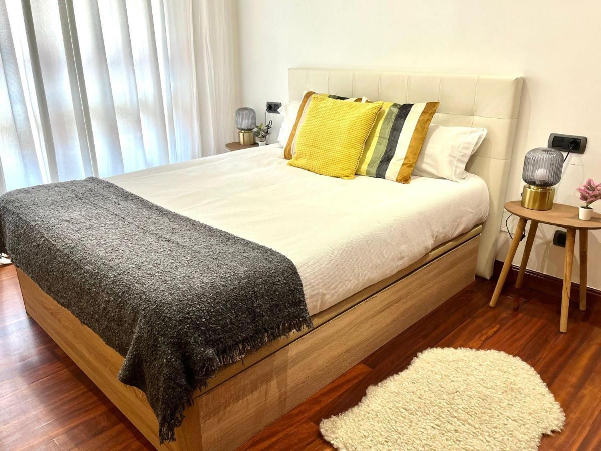 Apartamento Olivico Con Parking Vigo Luaran gambar