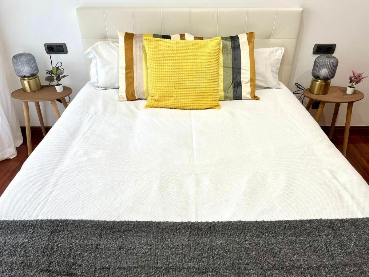 Apartamento Olivico Con Parking Vigo Luaran gambar