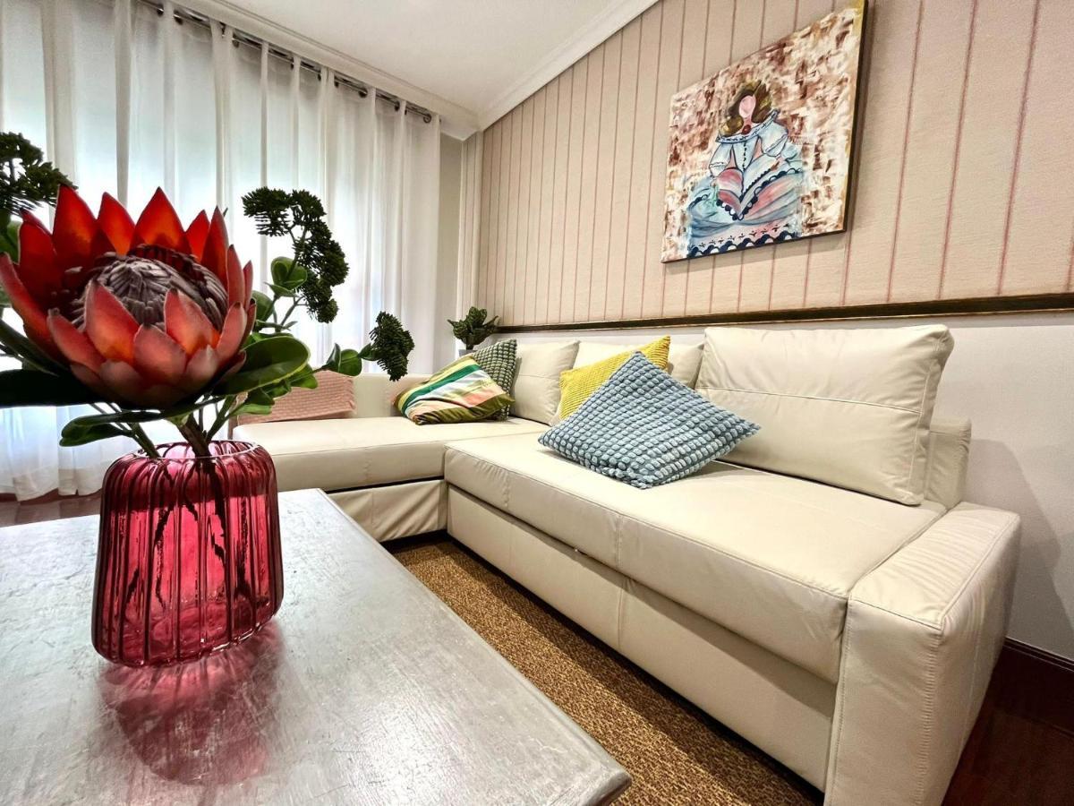 Apartamento Olivico Con Parking Vigo Luaran gambar